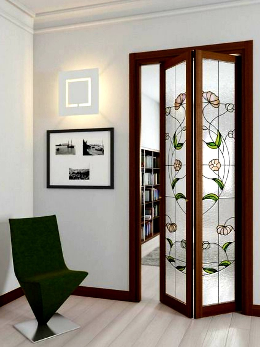 Двери гармошка с витражным декором Темиртау